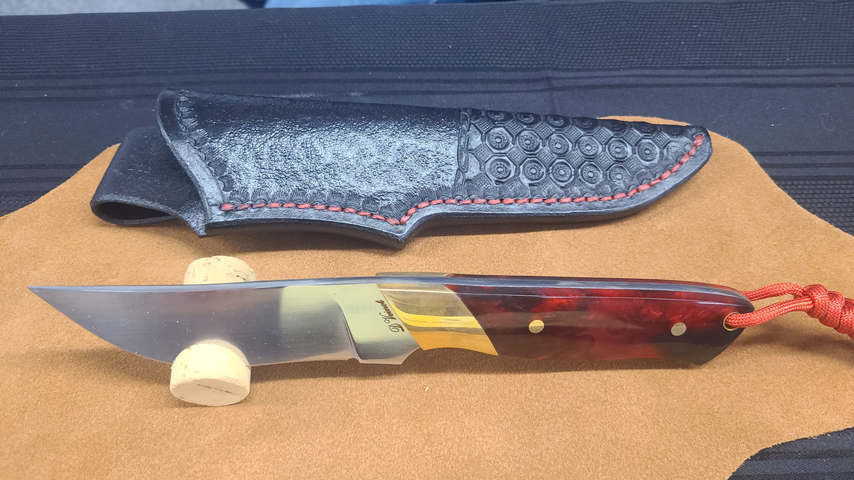D. Veinot, 9" Trailing Point Hunter