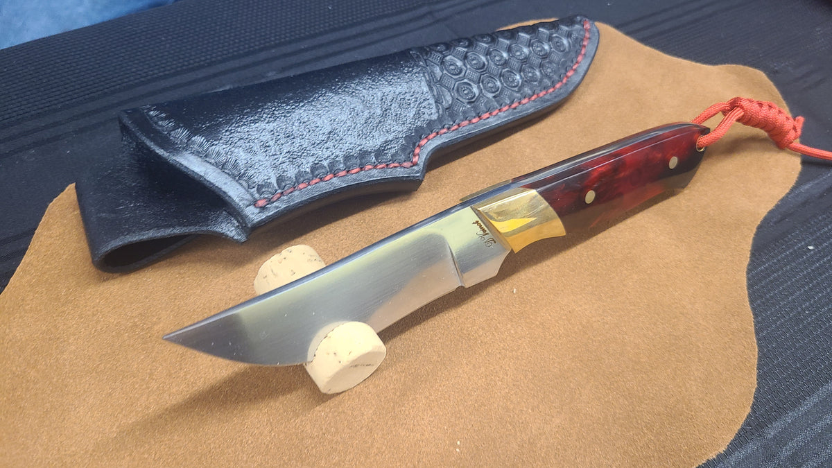 D. Veinot, 9" Trailing Point Hunter